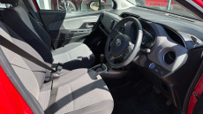 Toyota Yaris 1.5 Hybrid Icon 5dr CVT Hybrid Hatchback